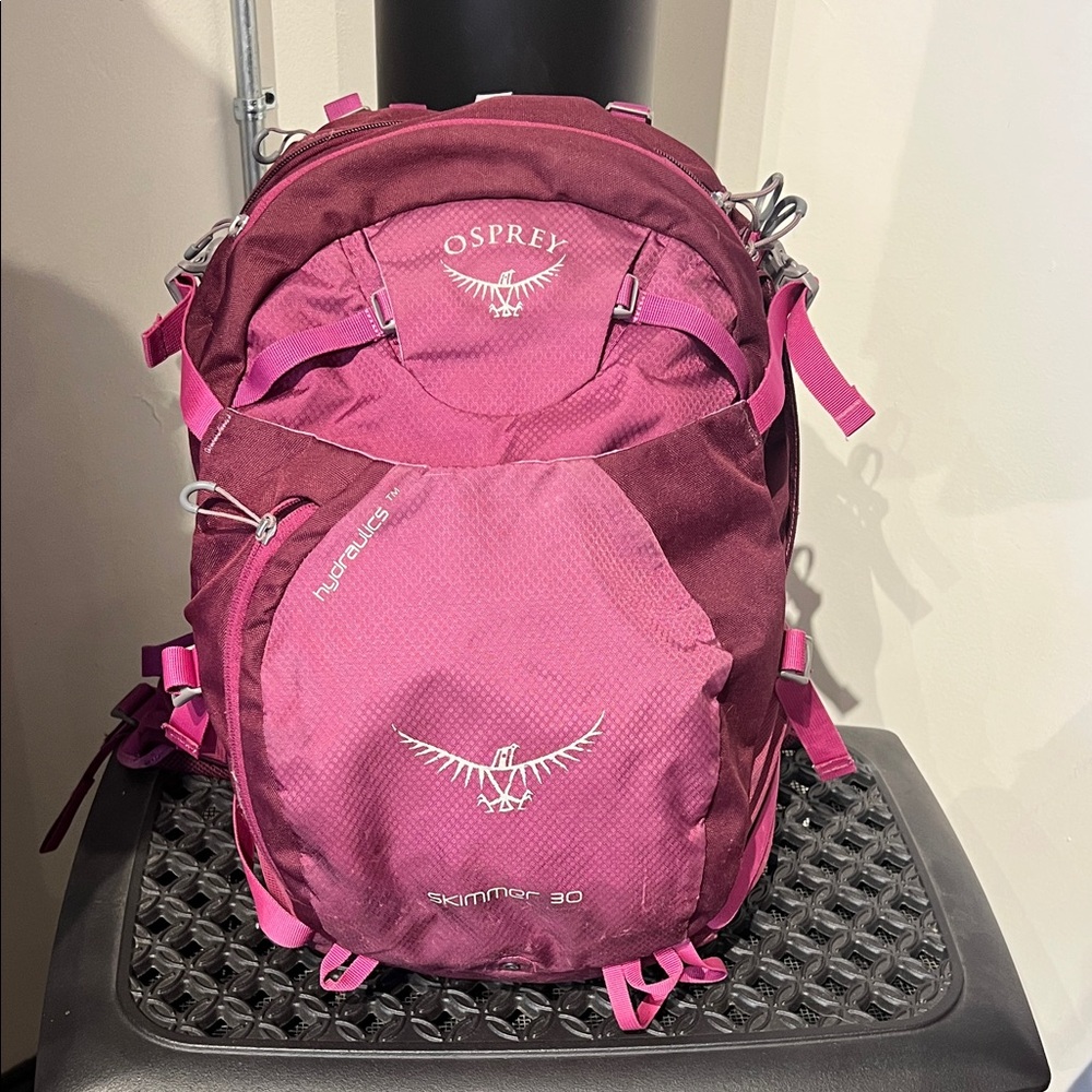 OSPREY Women's Skimmer 30 Backpack - Magenta